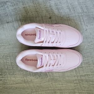 Women's Reebok Classic